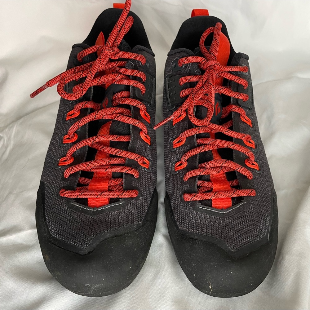 Women’s Black Diamond Approach Shoes
